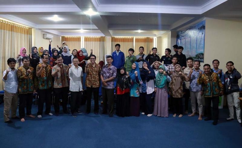 Thobrani Alwi Isi Kuliah Umum di UBB